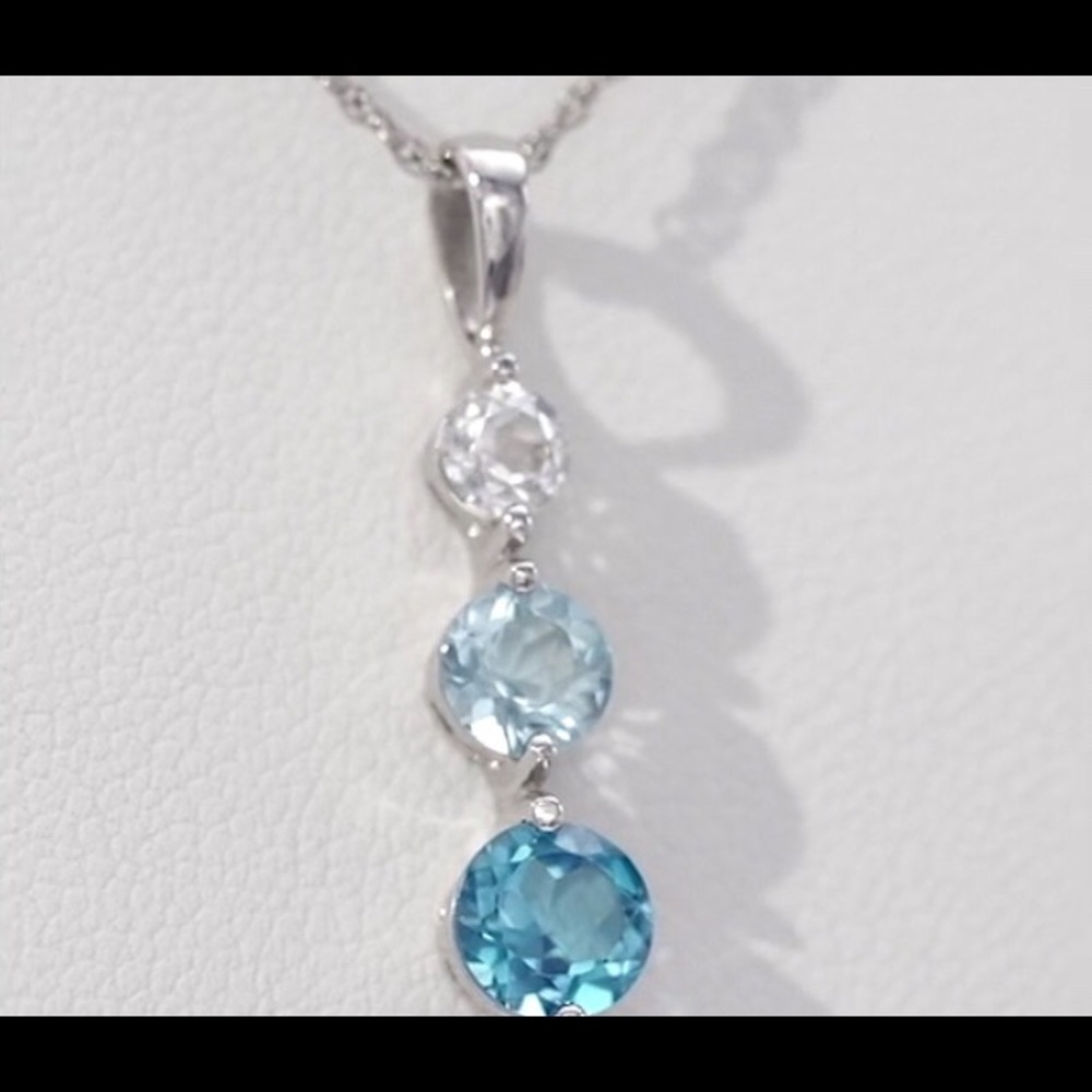 🌷 (925) BLUE/WHITE TOPAZ PENDANT NECKLACE - Picture 2 of 6